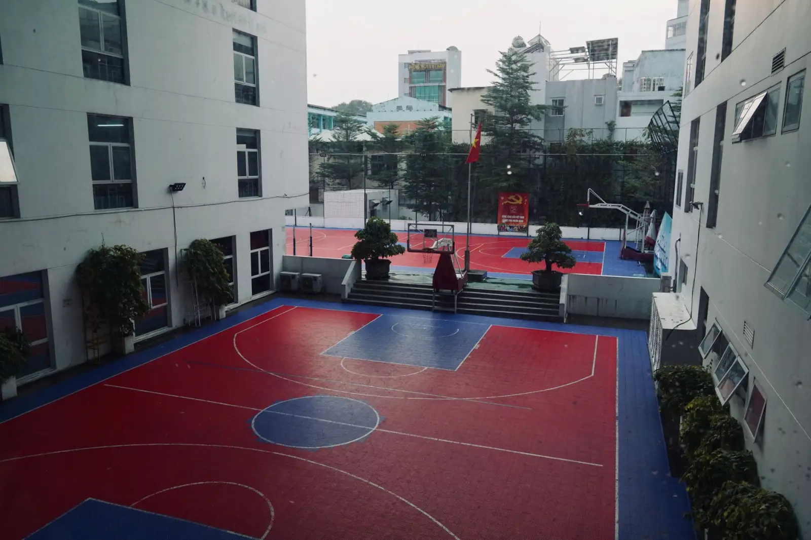 郑州环保设备选型指南：不同工况下的治理方案对比